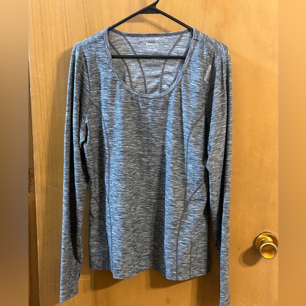 Reebok Black and Gray Pullover Long Sleeve Shirt Size XL - Picture 1 of 3